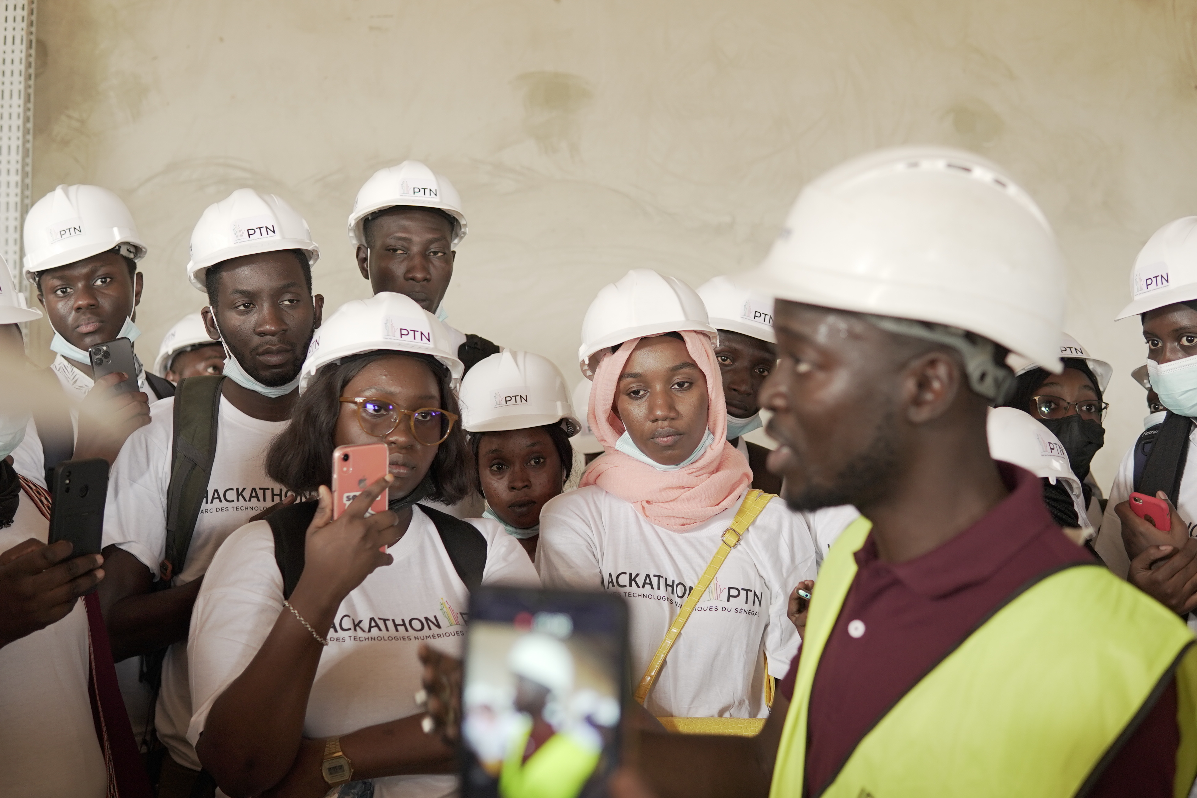 300 étudiants des écoles et instituts de formation en liceNCE pour le Hackathon PTN 2021