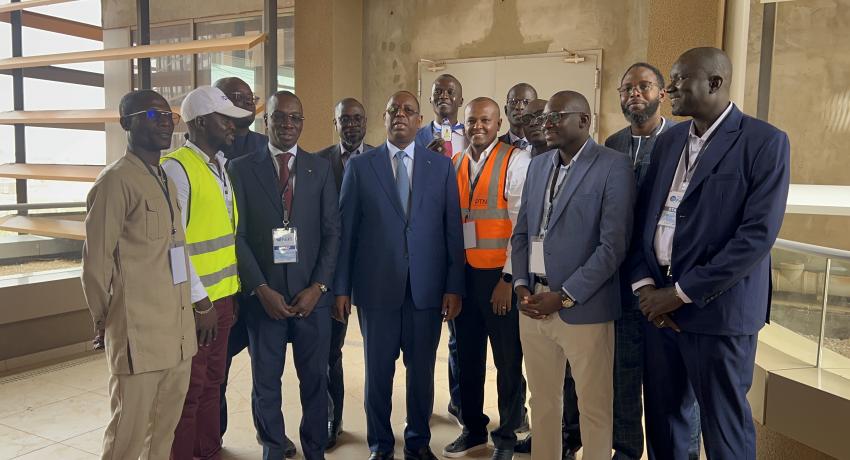 Visite de Son Excellence le Président Macky SALL du Parc des Technologies Numériques de Diamniadio dénommé Senegal Connect Park